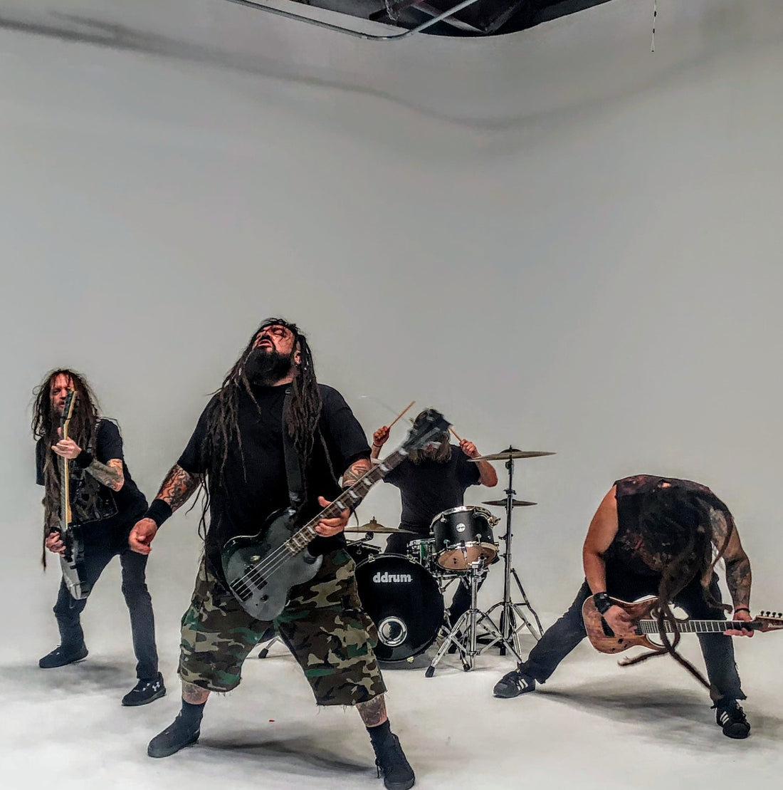 Skinlab signs to art is war records